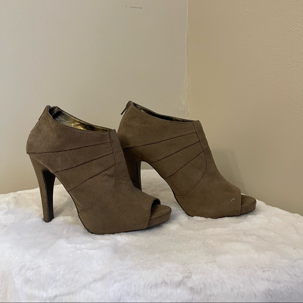 Nine West Suede High Heels